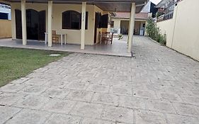 Casa Guaratuba espaçosa e confortável